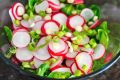 Как приготовить салат из редиса